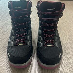 LOWA Innox Ice GTX Mid